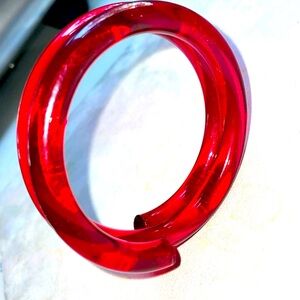Vintage Red Lucite Tubular Coil Bangle Bracelet 3” Wide Excellent Used Condition
